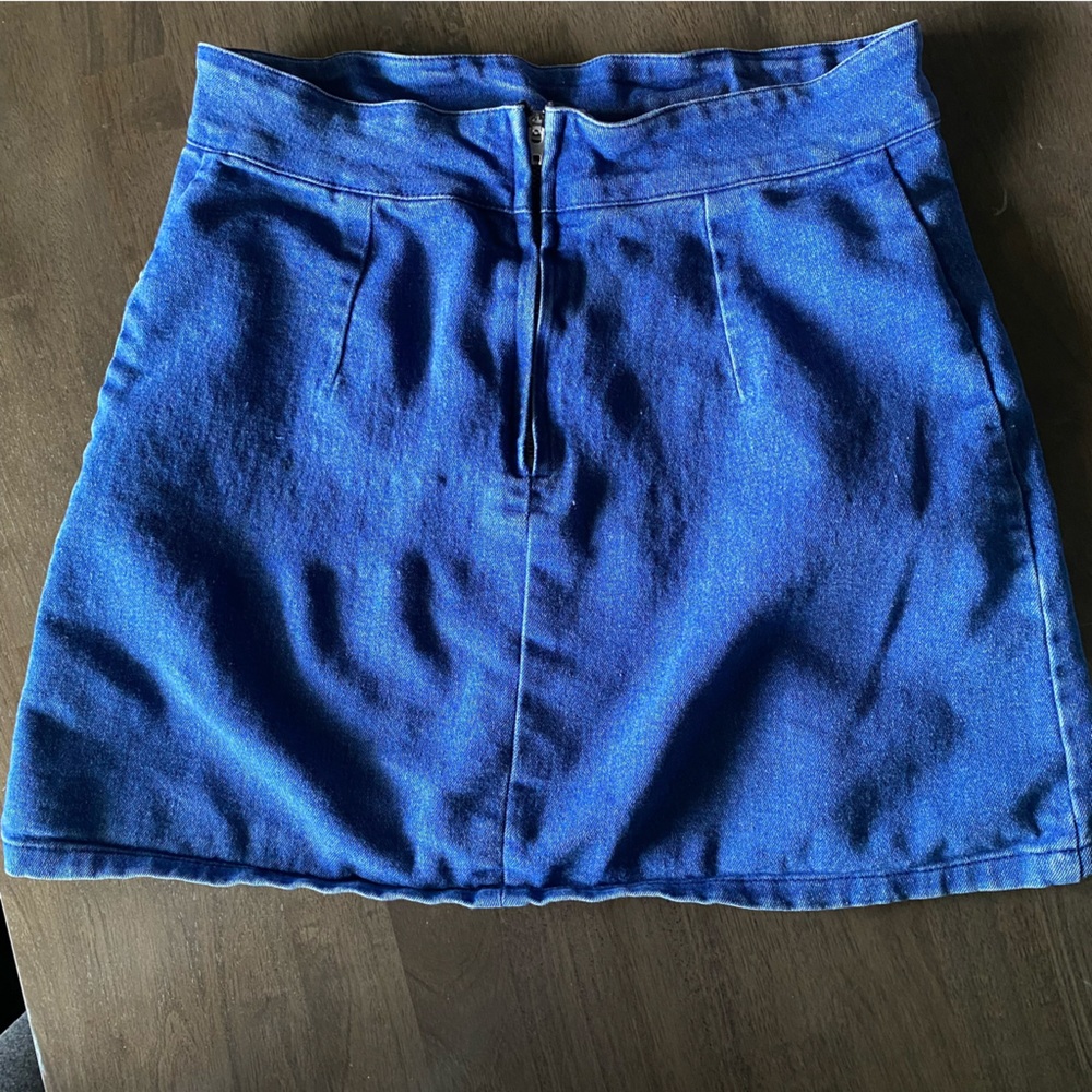 Brandy Melville Denim wrap audrey skirt - Picture 3 of 7